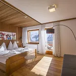 Berg'k'hof Kaisertal - Alpine Hideaway Hytte Ebbs