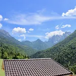Berg'k'hof Kaisertal - Alpine Hideaway