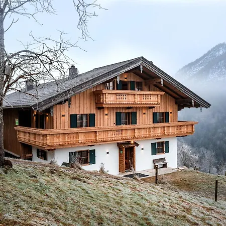 Berg'k'hof Kaisertal - Alpine Hideaway 롯지 에브스