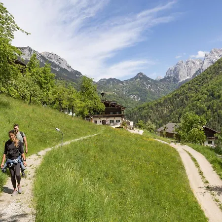 Berg'k'hof Kaisertal - Alpine Hideaway ロッジ *
