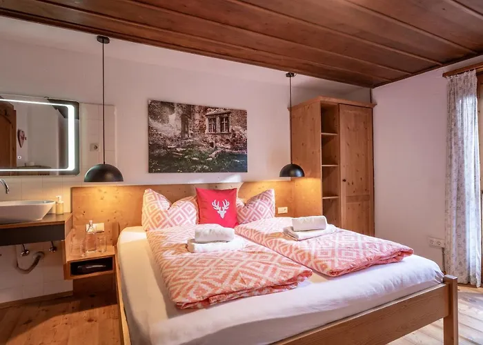 Berg'k'hof Kaisertal - Alpine Hideaway 山林小屋 埃布斯镇