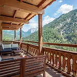 Berg'k'hof Kaisertal - Alpine Hideaway Alojamento de Turismo Selvagem *