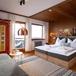 Berg'k'hof Kaisertal - Alpine Hideaway Ebbs